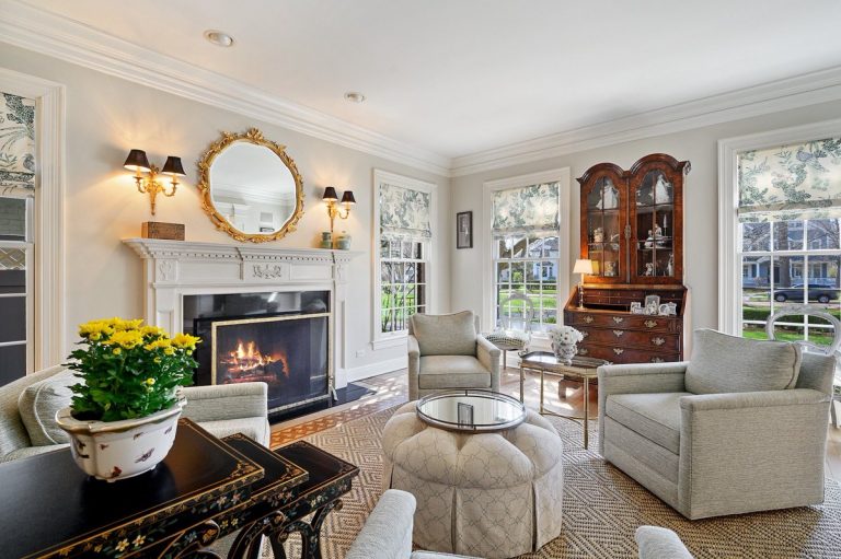 Top 10 assisted living properties in Illinois