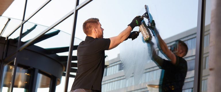 Cool and Comfortable: Stay Relaxed in Summer with Home Window Tinting